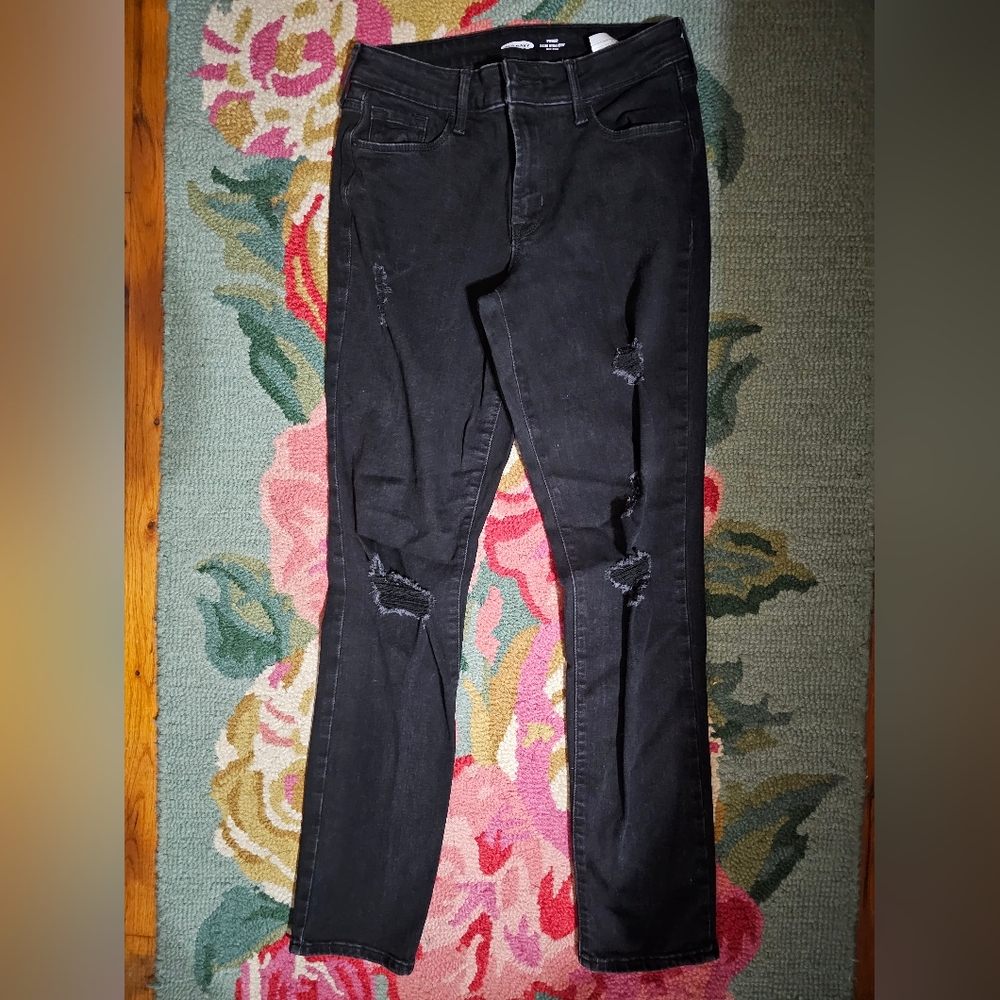 Old Navy Mid-Rise Slim Straight Black  Distressed Jeans